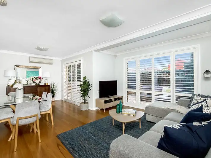 7/55-59 Regatta Road