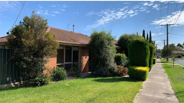 8 Teralba Close, Mill Park VIC 3082