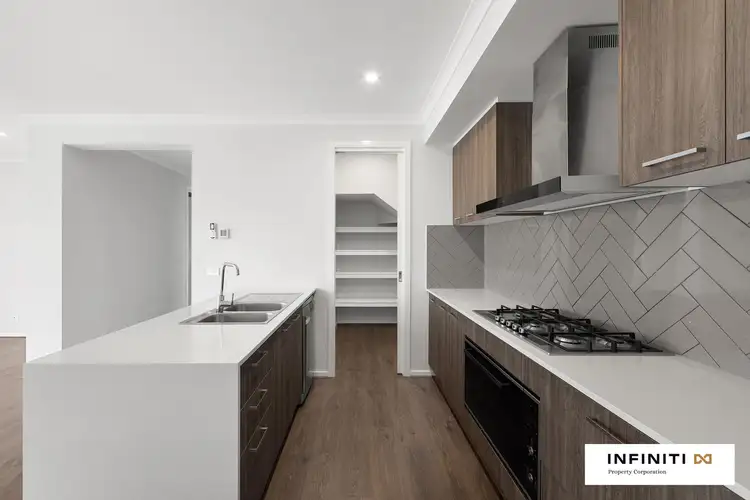 Second view of Homely townhouse listing, 2/133 Middleborough Road, Box Hill South VIC 3128