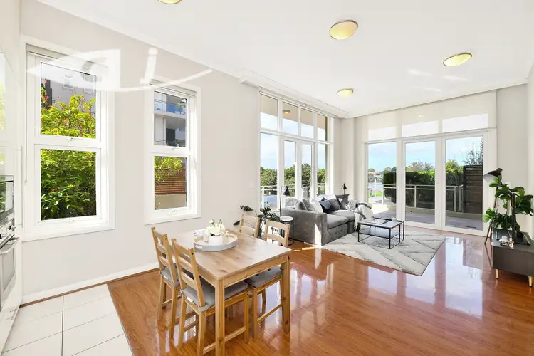 6/3 Bay Drive, Meadowbank NSW 2114