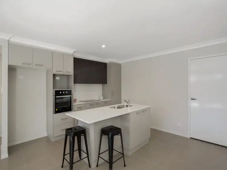 Fourth view of Homely unit listing, 2/231a MacKenzie St, Centenary Heights QLD 4350