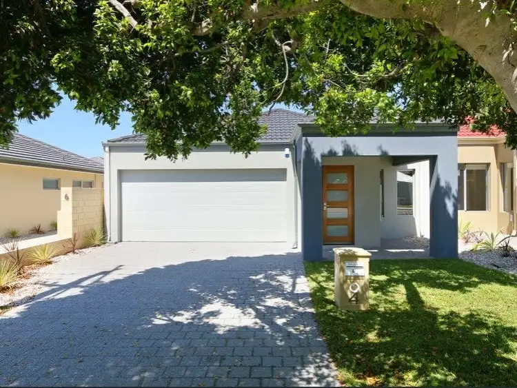 4A Moore, Dianella WA 6059