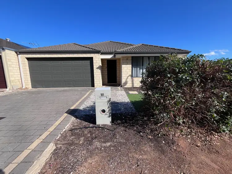 18 Goa Vista, Bennett Springs WA 6063