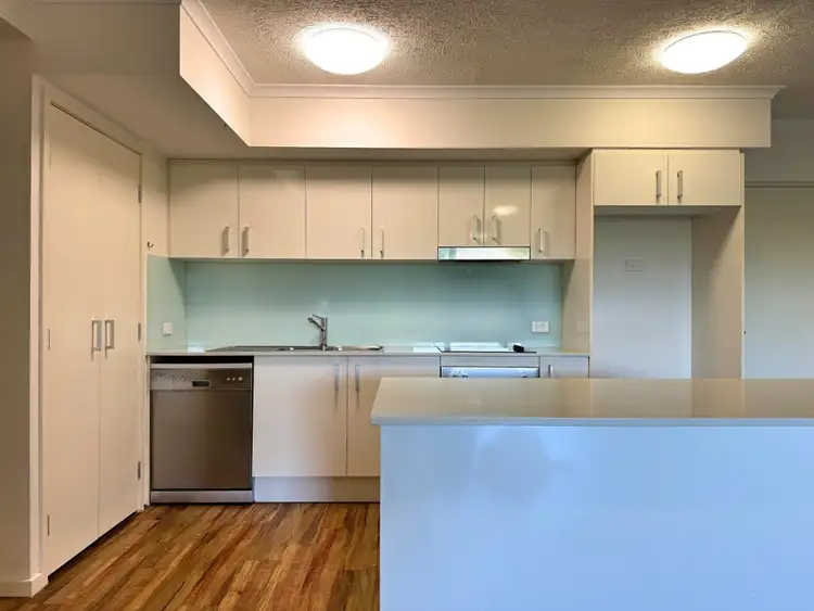 36/45-51 Regent St, Woolloongabba QLD 4102