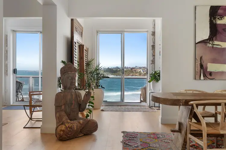 6/99 Brighton Boulevard