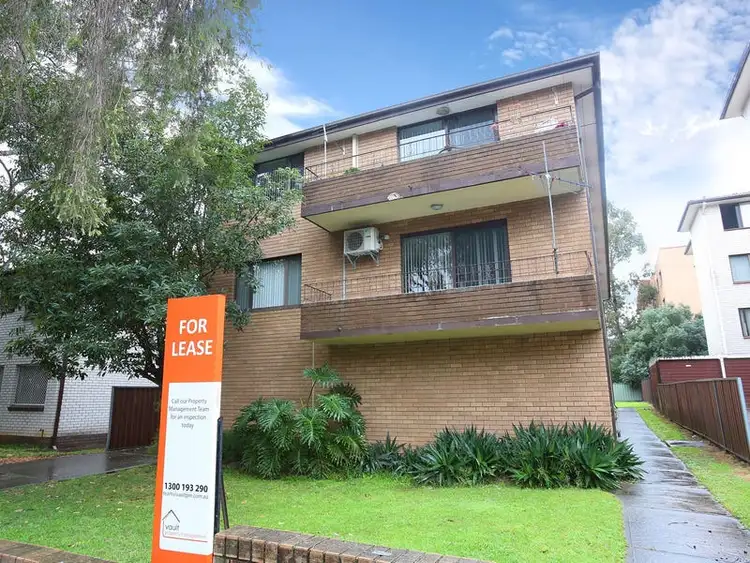 1/42 Castlereagh Street, Liverpool NSW 2170