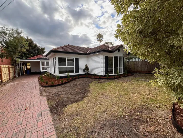 99 Oak Street, Beaumaris VIC 3193