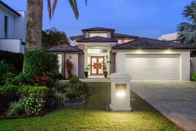 6193 Bolsena Circuit, Hope Island QLD 4212
