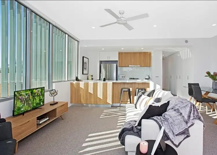 204/54 Lincoln Street, Greenslopes QLD 4120