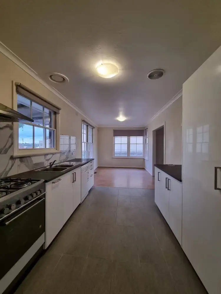 Fifth view of Homely house listing, 21 Thompson Street, Glen Waverley VIC 3150