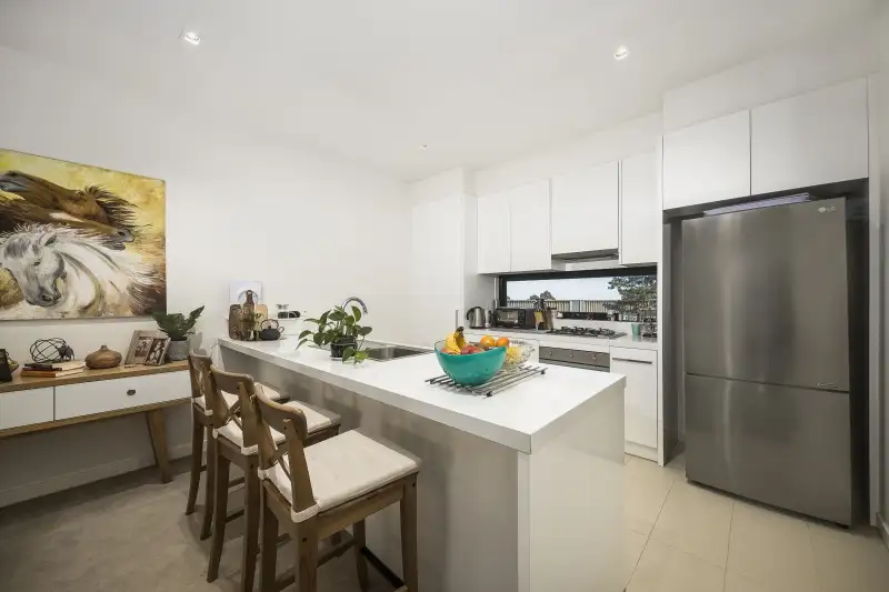 Main view of Homely townhouse listing, 21 Oak Terrace, Wheelers Hill VIC 3150