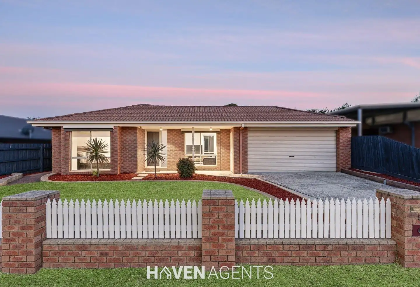 Main view of Homely house listing, 96 Oberon Drive, Carrum Downs VIC 3201