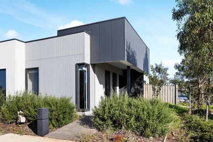 Main view of Homely house listing, 31 Rosebank Walk, Thornhill Park VIC 3335