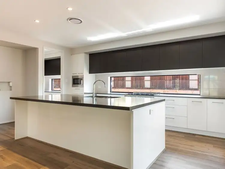 Second view of Homely house listing, 5 Mallee Circuit, Moggill QLD 4070