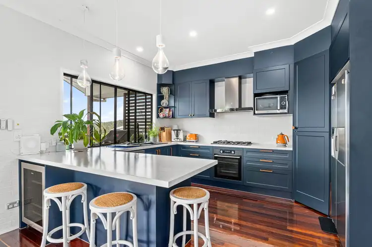10 Mountain Ash Place, Brookwater QLD 4300