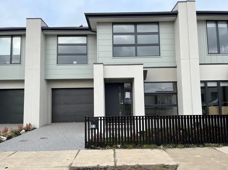 32 Nottingham Crescent, Thomastown VIC 3074