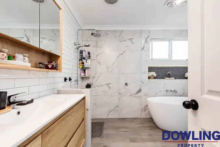 18 Barralier Avenue, Woodberry NSW 2322
