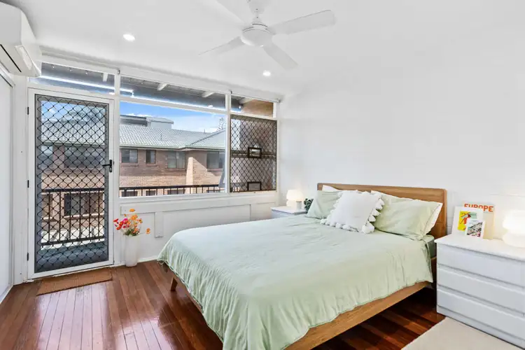 Fourth view of Homely apartment listing, 2/18 Peerless Avenue, Mermaid Beach QLD 4218