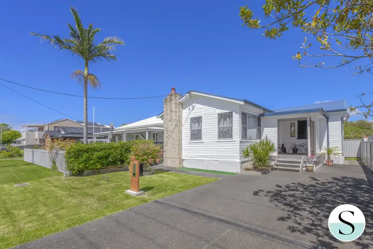 3 Mankilli Street, Blacksmiths NSW 2281