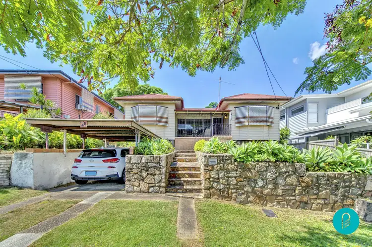 45 East Street, Camp Hill QLD 4152