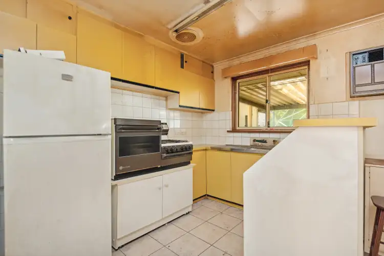 Fifth view of Homely house listing, 10 Wedge Place, Reynella East SA 5161