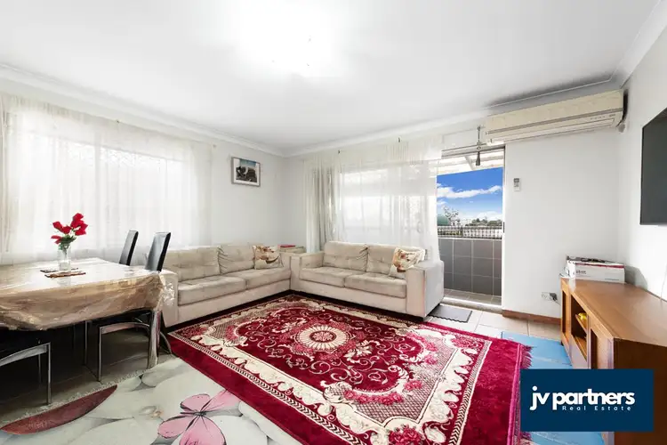 8/115 Yangoora Road, Lakemba NSW 2195