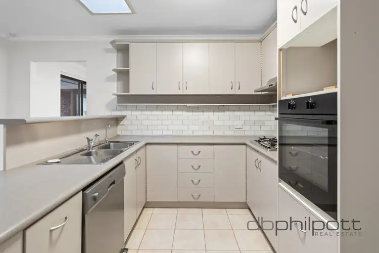 Fifth view of Homely house listing, 4 Curlew Court, Happy Valley SA 5159