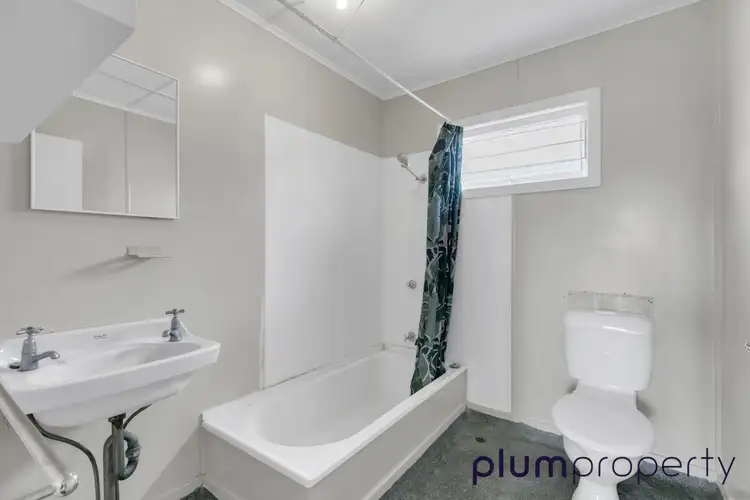 Fifth view of Homely unit listing, 2/8 Norwood Street, Toowong QLD 4066