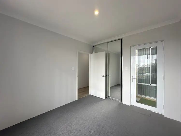 Second view of Homely house listing, 15 Jumellea Way, Treeby WA 6164