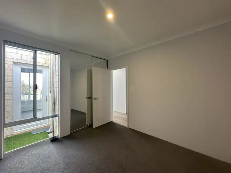 Fourth view of Homely house listing, 15 Jumellea Way, Treeby WA 6164