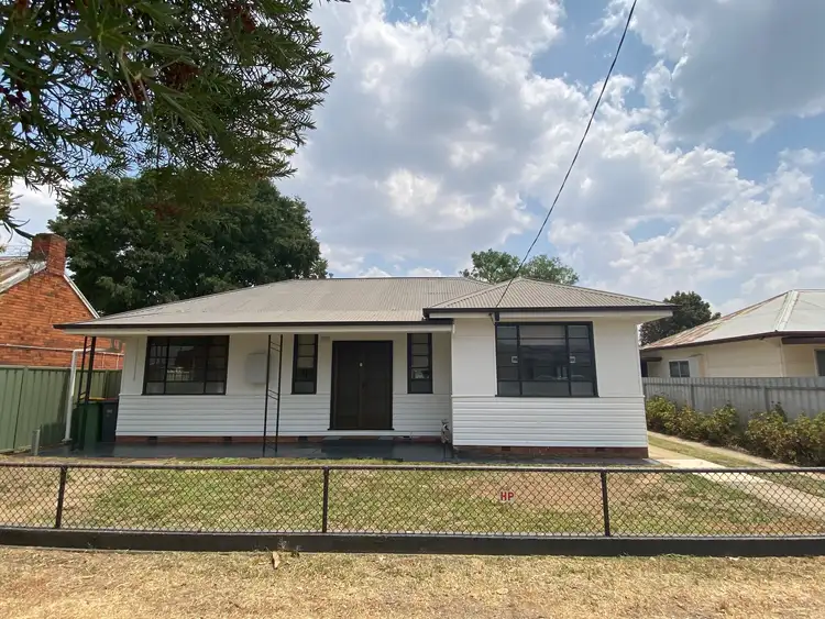 305 Kiewa Street, Albury NSW 2640