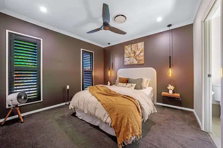 Third view of Homely house listing, 27 Vale Avenue, Arundel QLD 4214