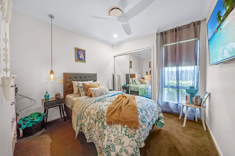 Fifth view of Homely house listing, 27 Vale Avenue, Arundel QLD 4214