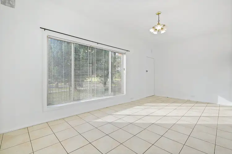 38 Lions Avenue, Lurnea NSW 2170