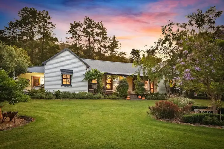 1376 Yarramalong Road, Yarramalong NSW 2259