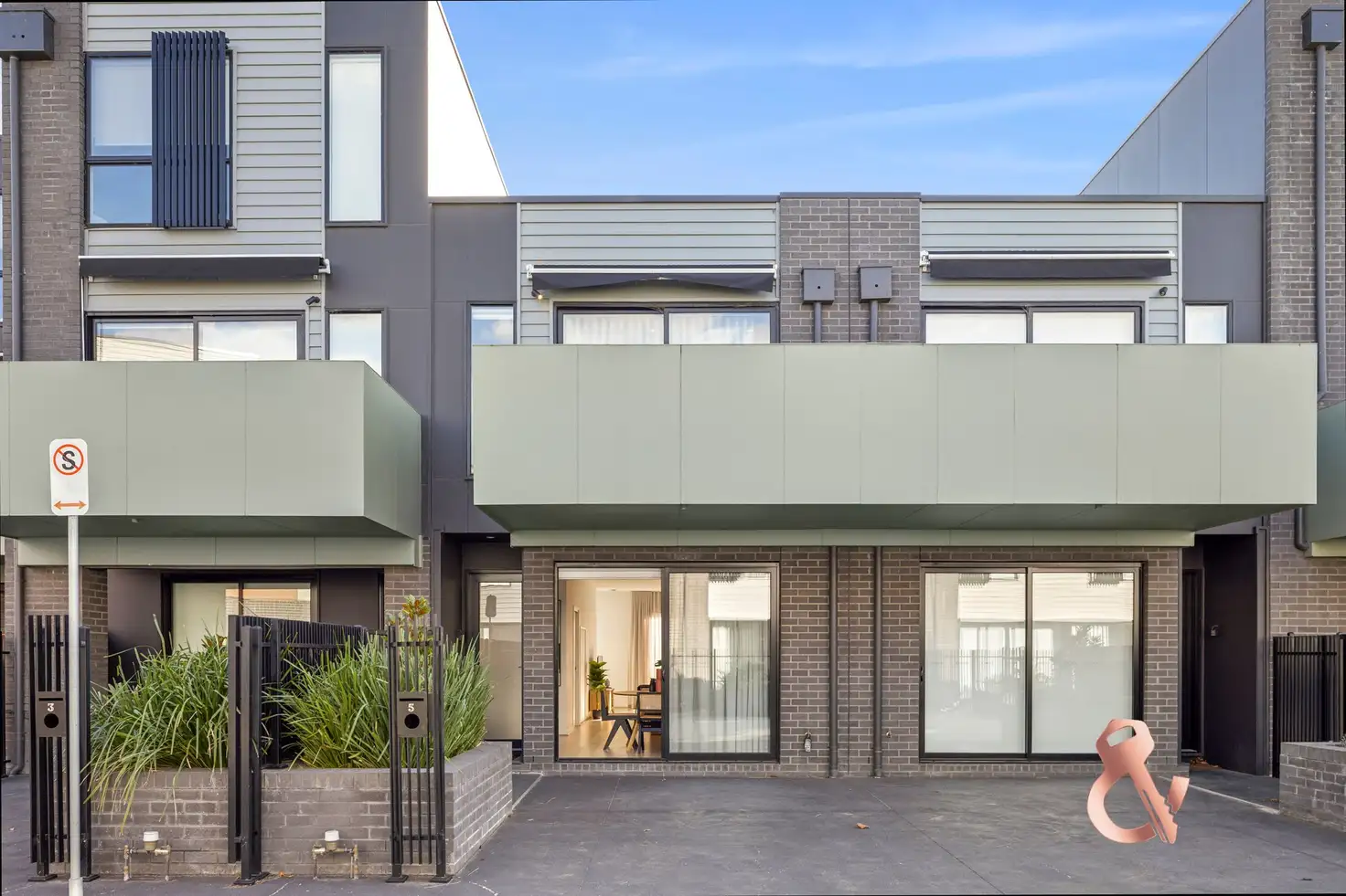 Main view of Homely house listing, 5 Conte Close, Coburg VIC 3058