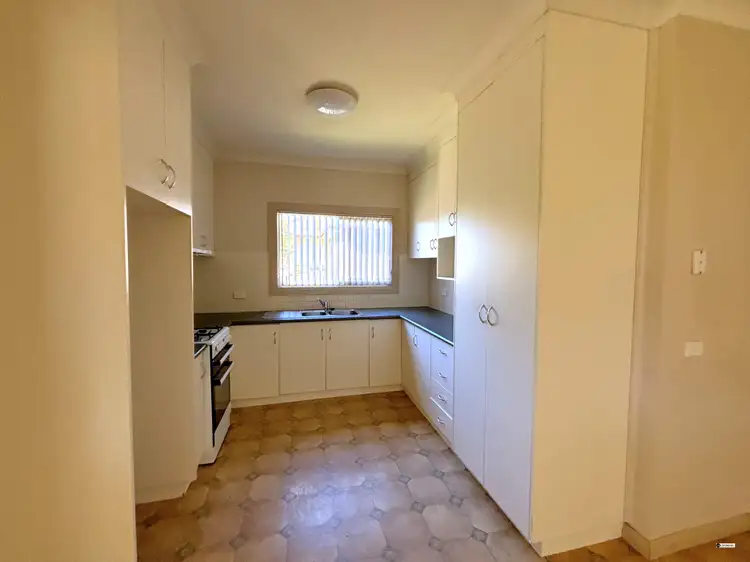 Fifth view of Homely house listing, 402 Union Road, Lavington NSW 2641