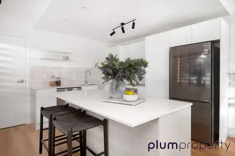 Main view of Homely unit listing, 3/120 Central Avenue, Indooroopilly QLD 4068