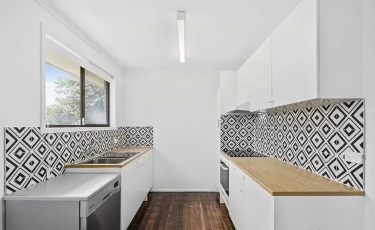 Second view of Homely house listing, 10 Winani Drive, Ashmore QLD 4214