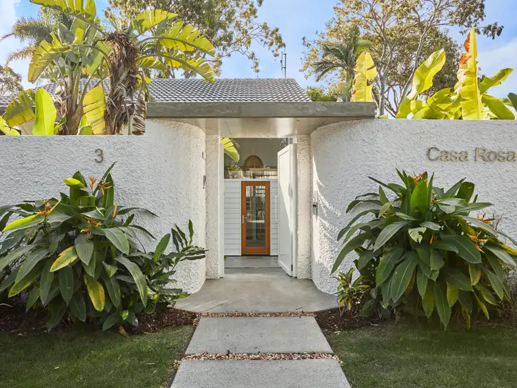3 Charlton Street, Southport QLD 4215