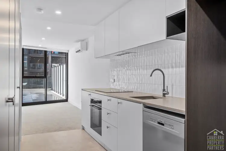 604/2 Furzer Street, Phillip ACT 2606