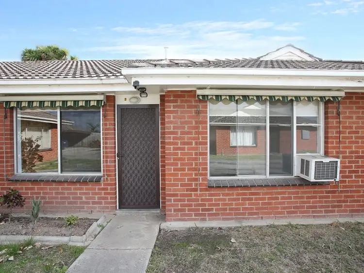 2/30 Nicole Avenue, Dandenong North VIC 3175