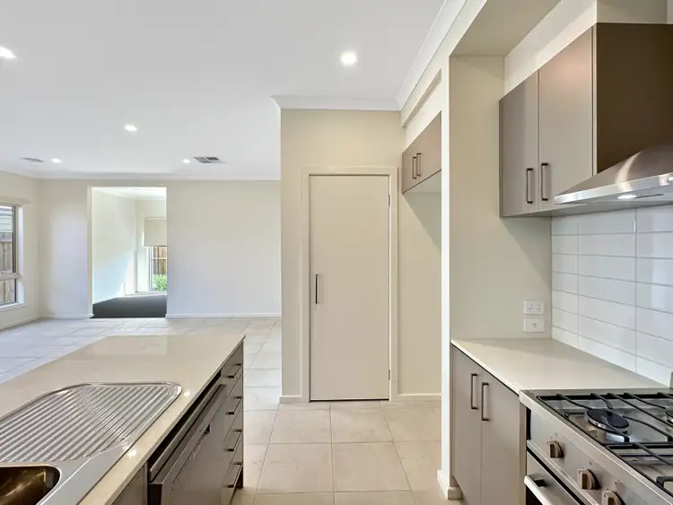 Fourth view of Homely house listing, 10 Redbank Street, Eynesbury VIC 3338