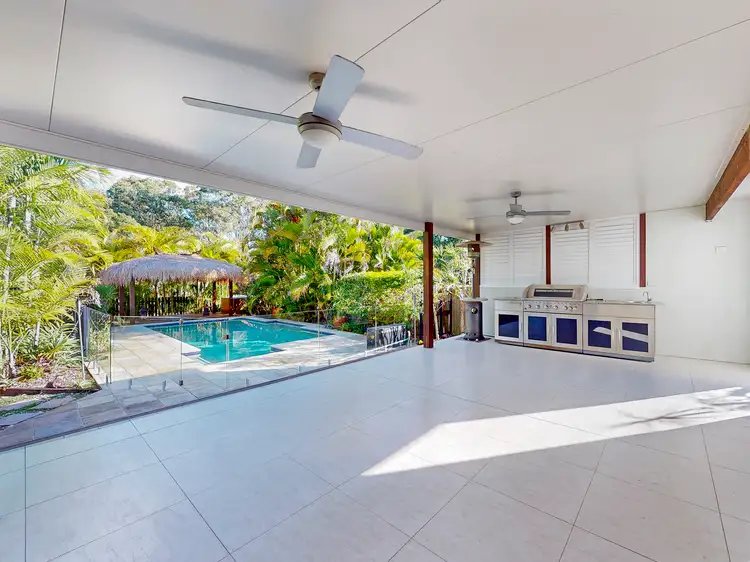 49 Cadogan Street, Carindale QLD 4152