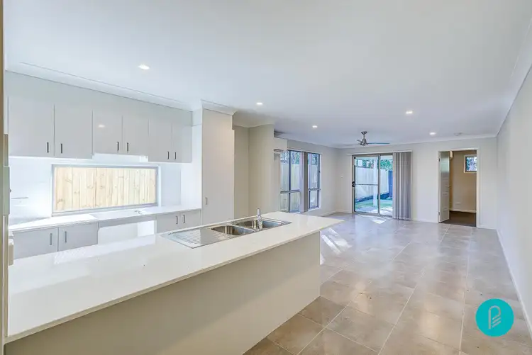 Fifth view of Homely house listing, 1/7 Brooklyn Close, Park Ridge QLD 4125