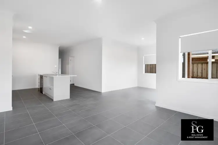 Fourth view of Homely house listing, 1/12 Trevallyn Ave, Lochinvar NSW 2321