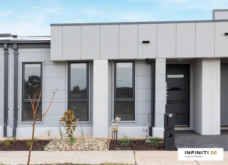 35 Bayview Walk