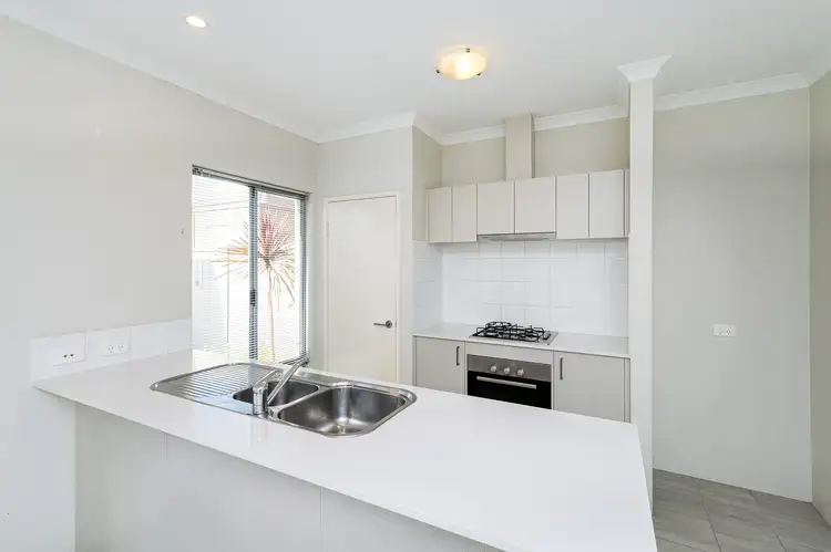 11 Founder Way, Alkimos WA 6038