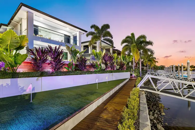 7401 Ellensbrook Drive, Hope Island QLD 4212