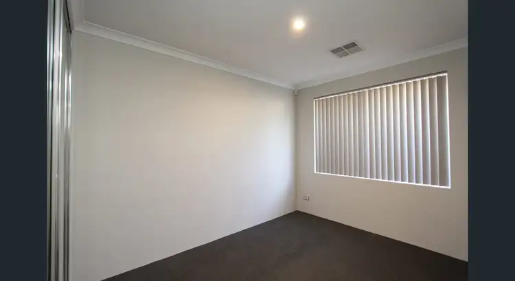 Fifth view of Homely house listing, 3 Deakin Entrance, Aubin Grove WA 6164